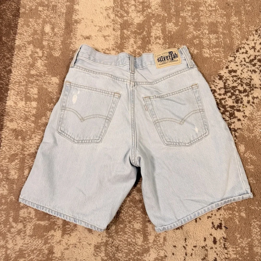 Levis Silvertab Shorts Women's 26 Baggy Mid Denim Distressed Summer